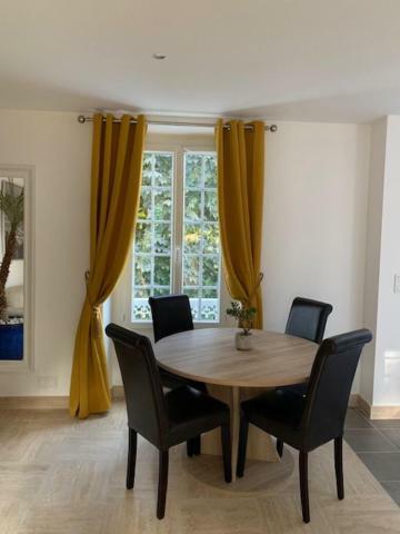Appartement T2 Rer Cachan Exterior foto